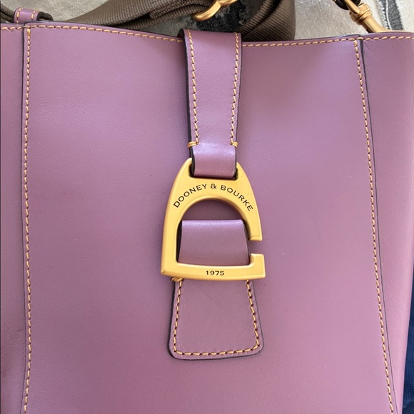 Dooney & Bourke - Picture 11 of 11